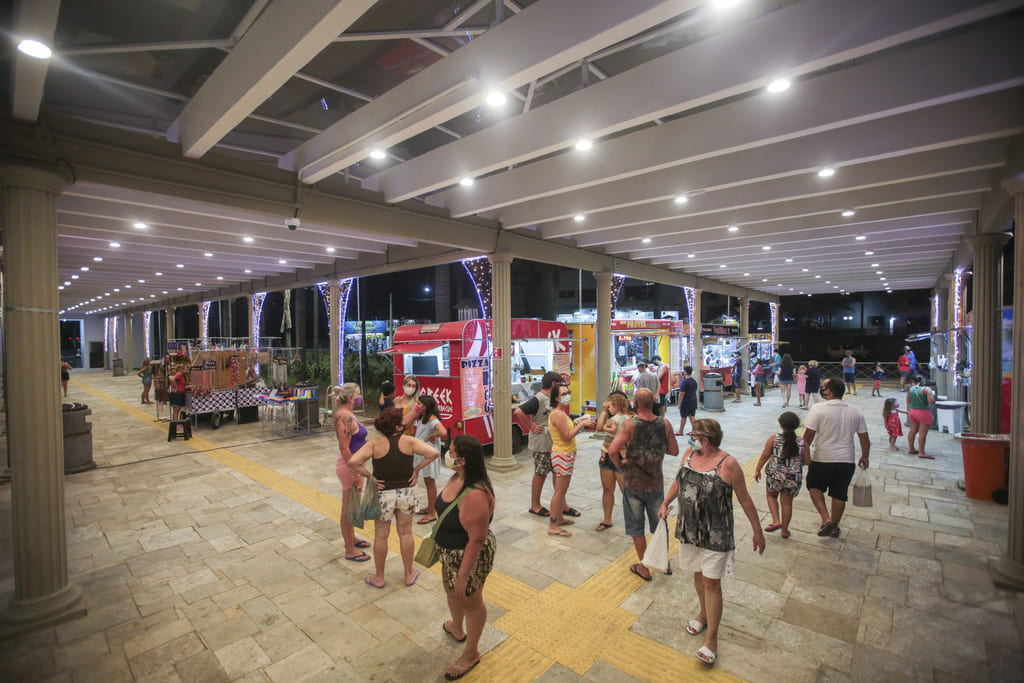 Feira do bairro Caiçara